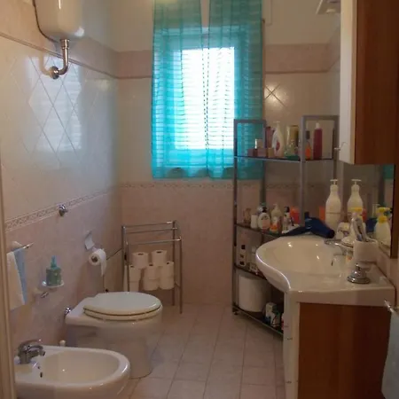 Domus Aurea B&B 오리스타노