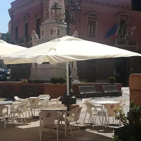 فندق مبيت وإفطار Domus Aurea 3*