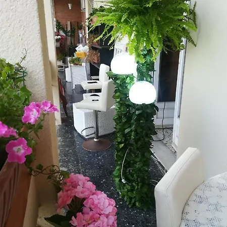 Domus Aurea אוריסטאנו