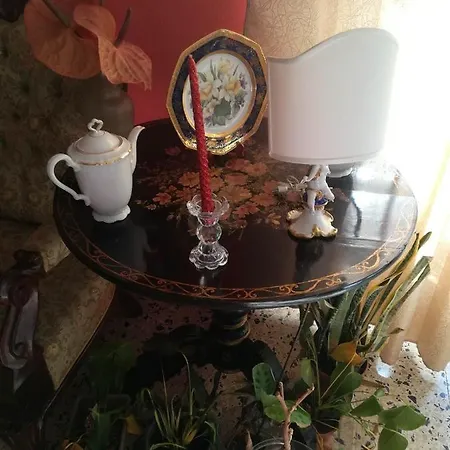 فندق مبيت وإفطار Domus Aurea