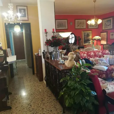 Domus Aurea فندق مبيت وإفطار أوريستانو