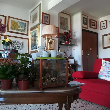 Domus Aurea Bed & Breakfast