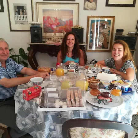 Domus Aurea Bed & Breakfast Oristano