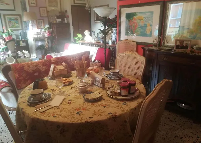 Oda ve Kahvaltı Domus Aurea