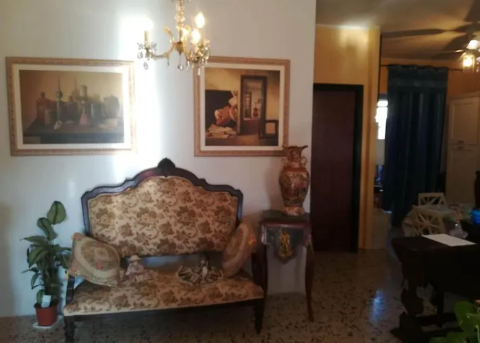 Domus Aurea 3* Oristano